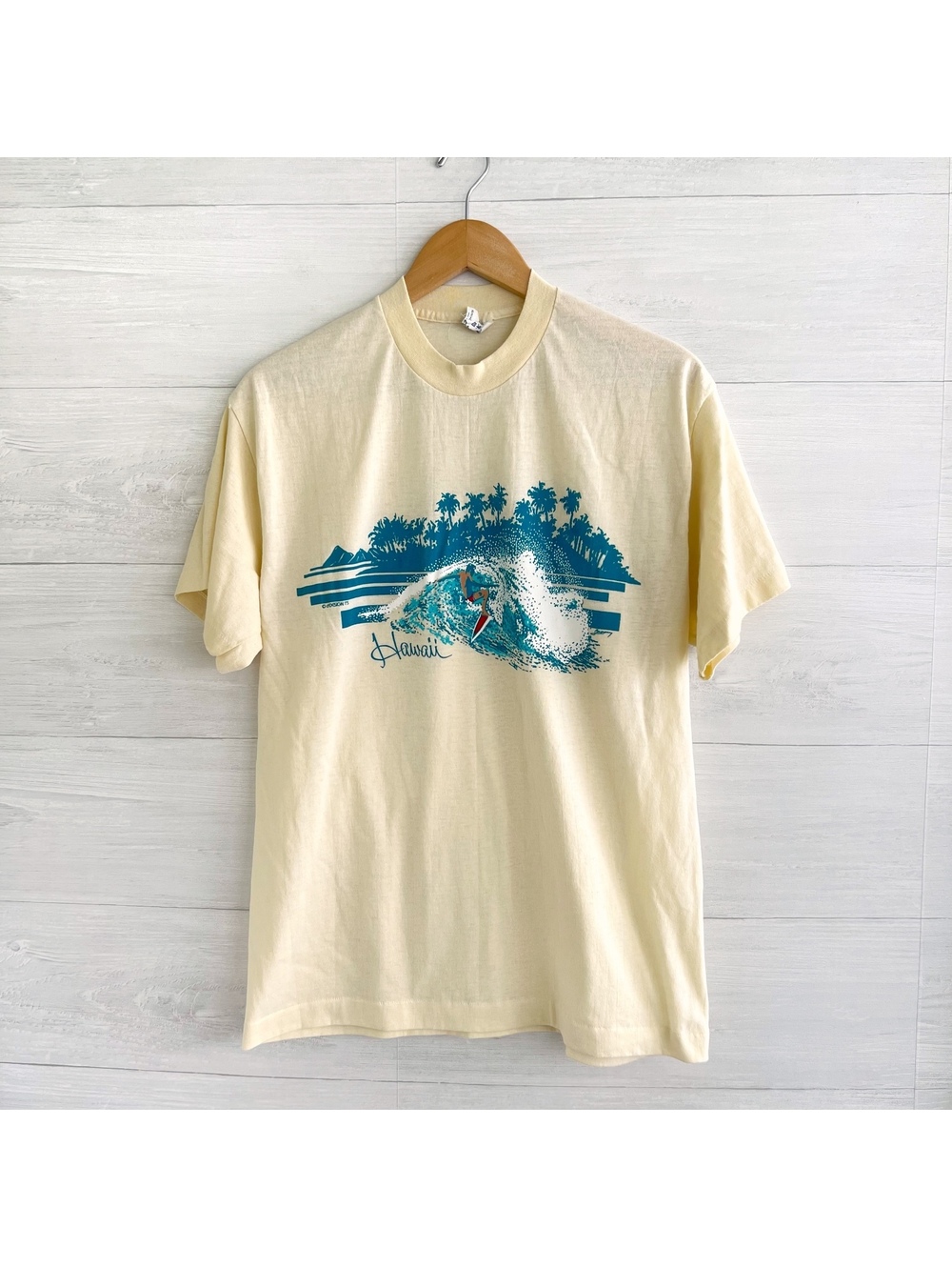 Vintage 80s 90s Design Tees Hawaii Surfing T Shirt USA Made XL Fits Small